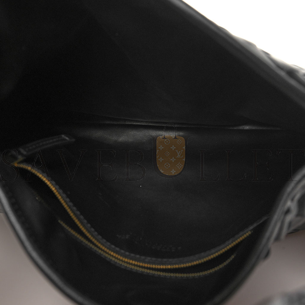 BOTTEGA VENETA NAPPA INTRECCIATO SMALL HOP BLACK (44*29*8cm) BOTTEGA VENETA NAPPA INTRECCIATO SMALL HOP BLACK (44*29*8cm)